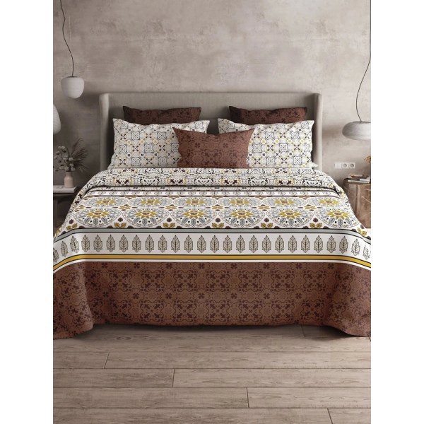 100 % Cotton Rich Printed King Size Bedsheets Set - 120 TC